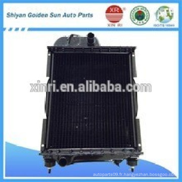 Haute qualité pour radiateur de pièces automobiles en cuivre MTZ 70Y.1301.010